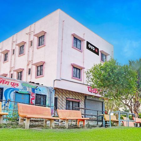Hotel O Pankaj Hotel & Lodge Gangapur  Buitenkant foto