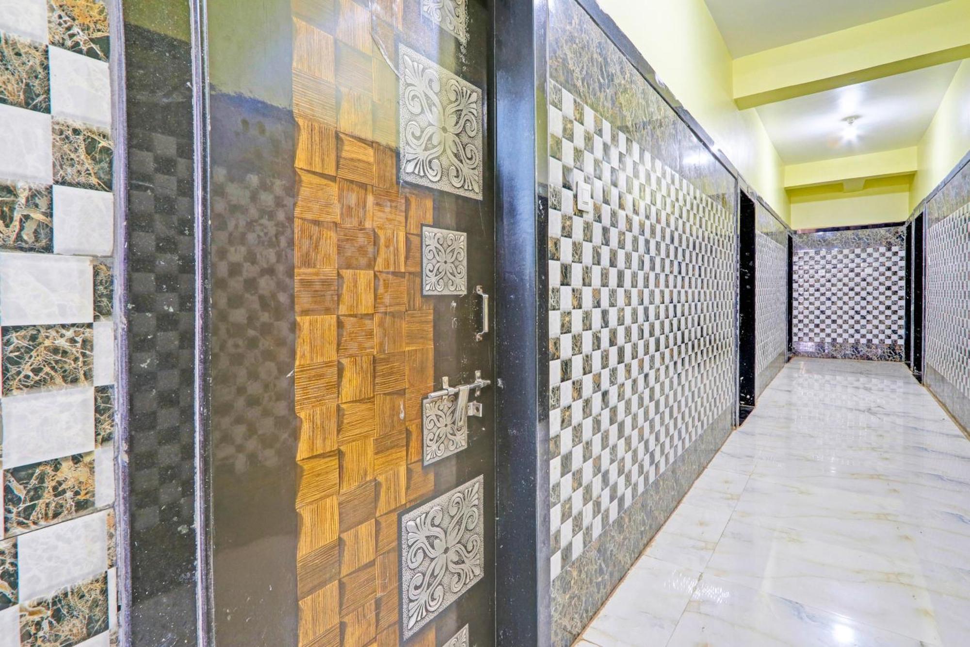 Hotel O Pankaj Hotel & Lodge Gangapur  Buitenkant foto