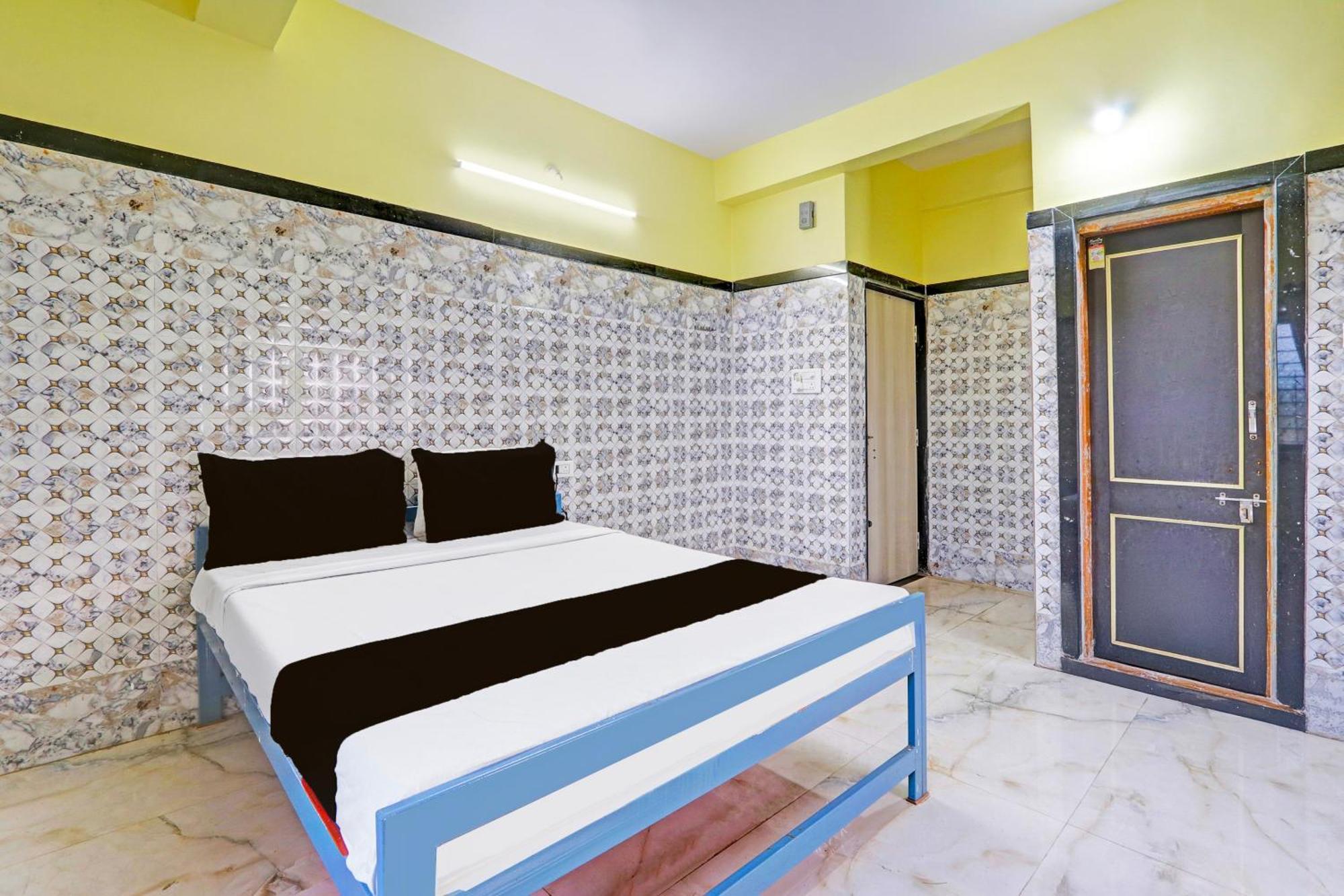 Hotel O Pankaj Hotel & Lodge Gangapur  Buitenkant foto