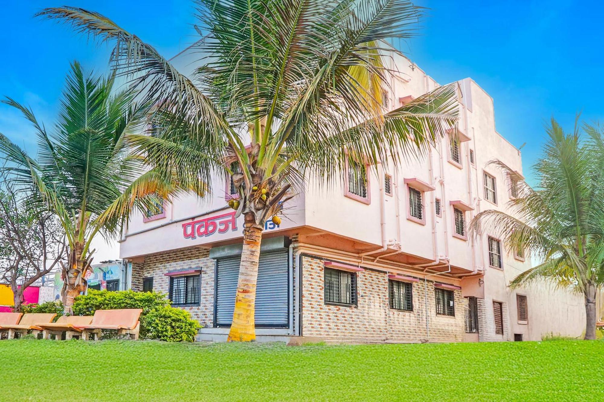 Hotel O Pankaj Hotel & Lodge Gangapur  Buitenkant foto